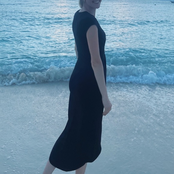 Black Jersey Twist-Front Dress - Picture 6 of 7